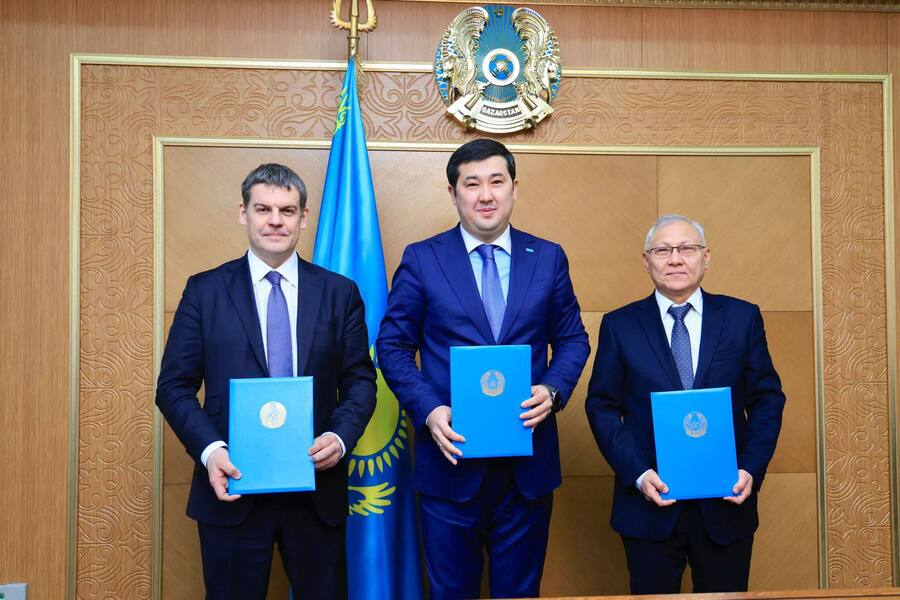 27 февраля 2026 года в Караганде были подписаны меморандумы о сотрудничестве, закрепляющие реализацию проектов на общую сумму свыше 6 млрд тенге.