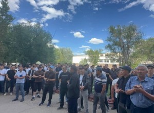 Руслан Өскенәлі провёл встречу с коллективом Южно-Жезказганского рудника