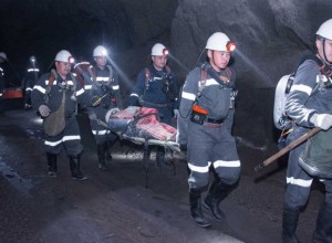 Горноспасатели отработали действия при обрушении на руднике «Западный»