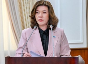 Сулейменова переназначена на пост министра просвещения