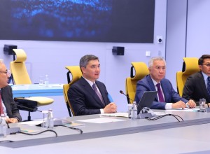 Олжас Бектенов провел совещание по вопросам цифровой трансформации сферы труда и социальной защиты населения