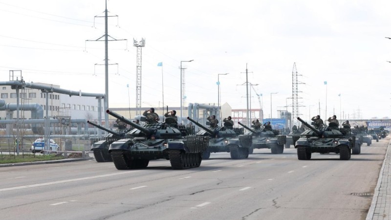 Министр обороны проинспектировал готовность к Параду