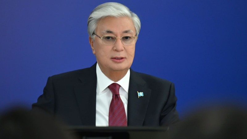 Токаев раскритиковал правительство за срыв сроков строительства ГПЗ в Жанаозене