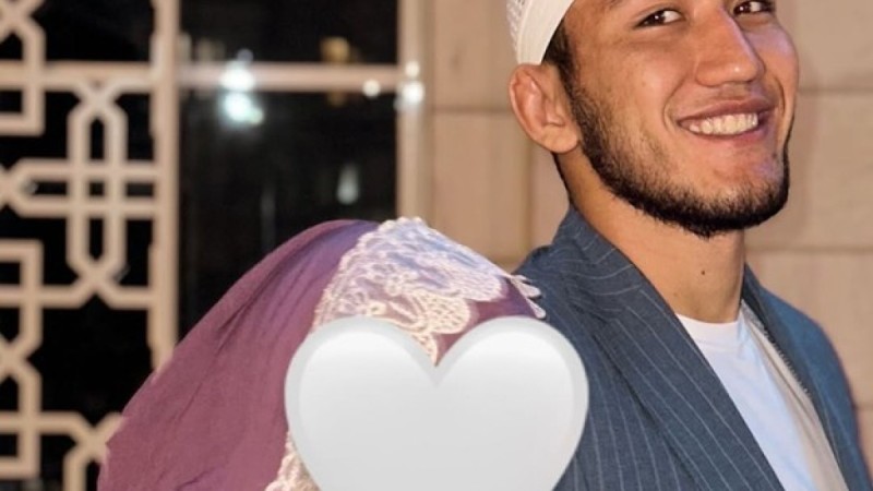 Борец Ризабек Айтмухан женился