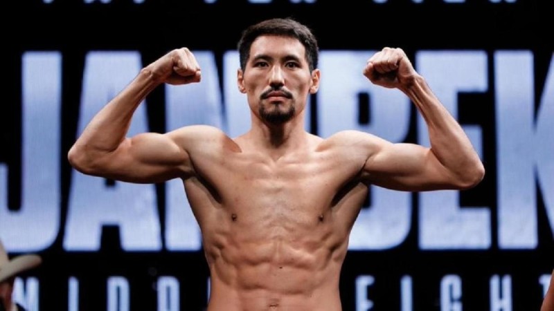 «Карлос, перестань прятаться и подпиши этот чертов контракт!»