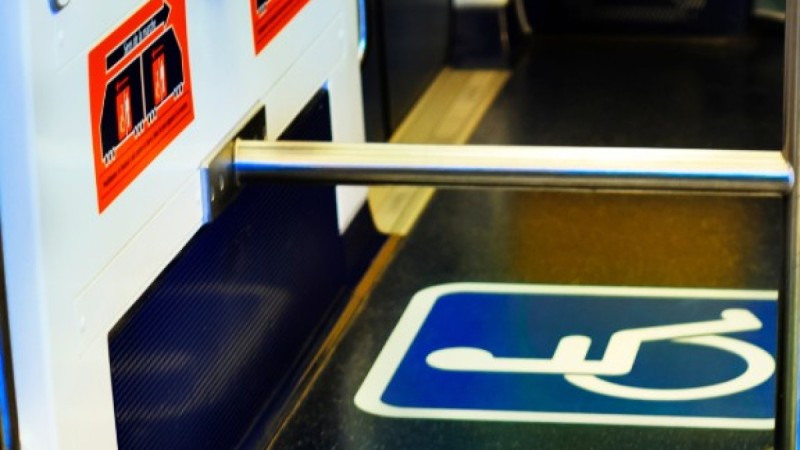 Дискриминирующая лиц с инвалидностью норма отменена в Казахстане