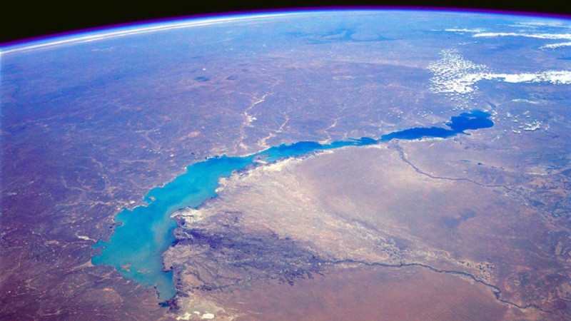 Франция готова помочь сохранить озеро Балхаш