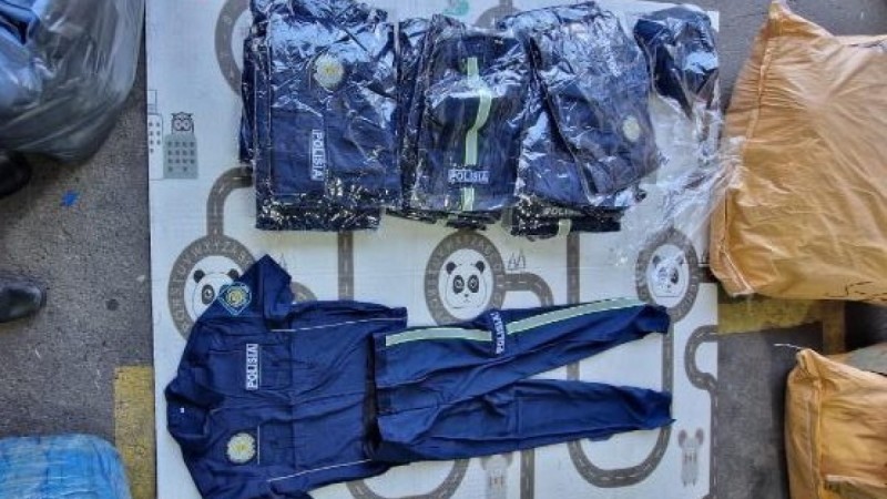 Контрабанду формы казахской полиции из Китая пресекли на "Хоргосе"