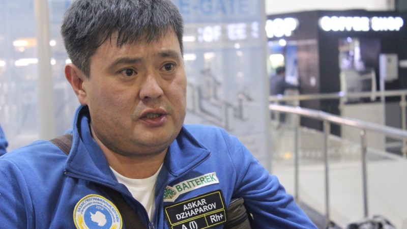 Аскар Джапаров: Почему "Бессмертный полк" вызывает отторжение у казахов?"