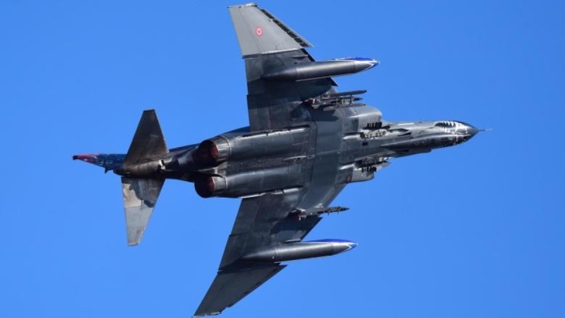 Турецкий истребитель чудом не разбился во время репетиции