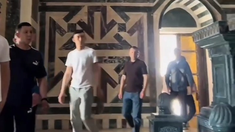 Миротворцы почтили память Султана Бейбарса и навели порядок в мавзолее