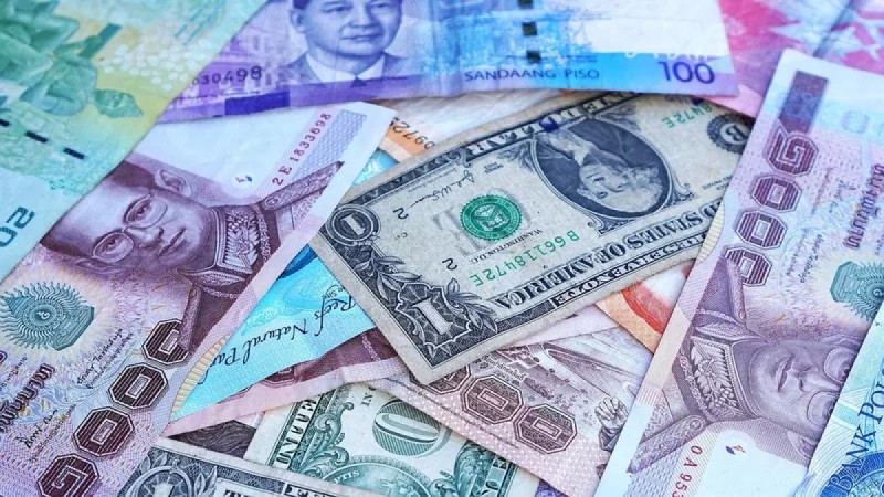 Курсы валют на праздничные и выходные дни 9-11 мая