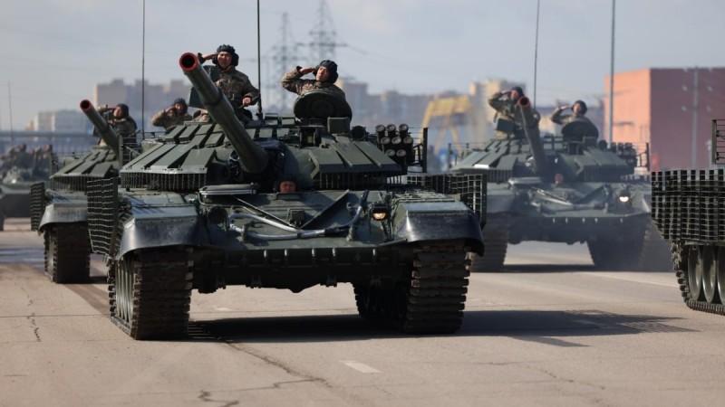 Президент поздравил казахстанцев с Днем Победы