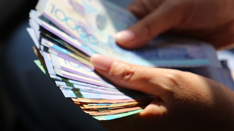 Подозреваемого в мошенничестве экстрадировали из Польши в Казахстан