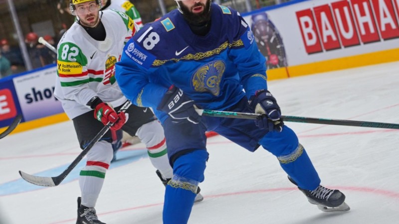 ЧМ по хоккею: Казахстан потерпел поражение от Венгрии