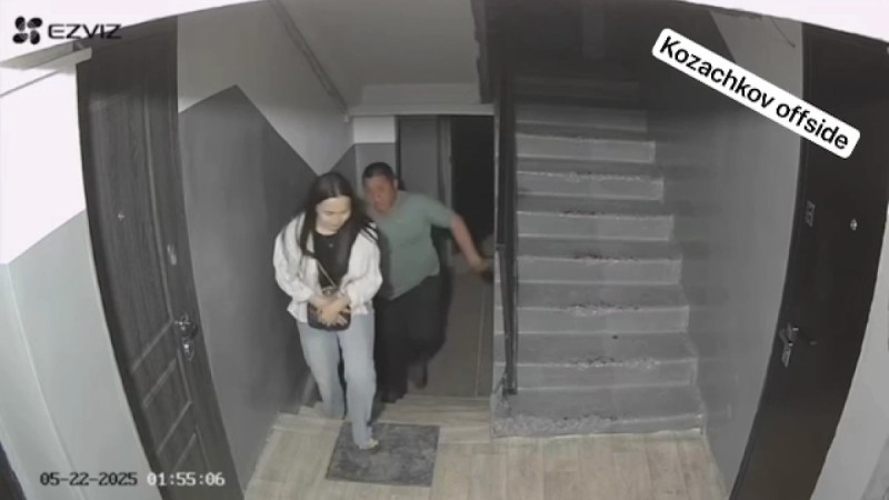 Пытавшийся изнасиловать девушку в подъезде задержан в Сатпаеве