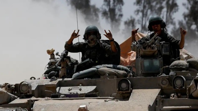 Израиль ввел в сектор Газа все регулярные войсковые бригады