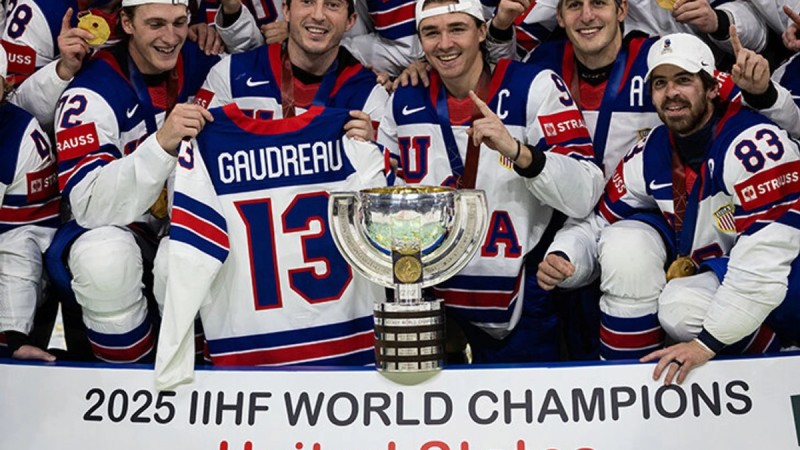 США выиграли ЧМ по хоккею впервые с 1960 года и в третий раз в истории