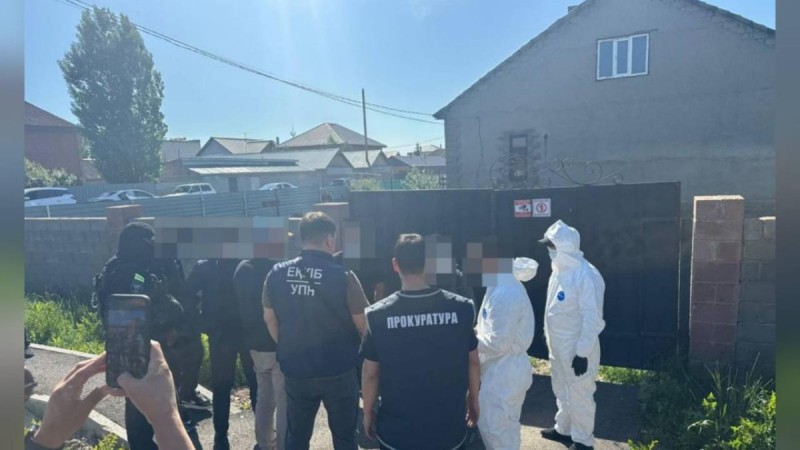 200 кг прекурсоров и крупная сумма наличных изъяты близ Астаны