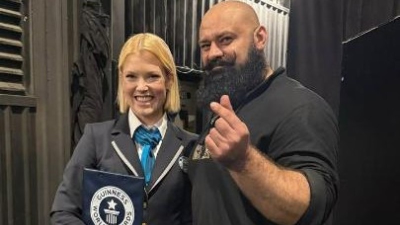 Разгибал подковы, рвал грелки, вбивал гвозди в сковороды: казахстанский силач установил три мировых рекорда