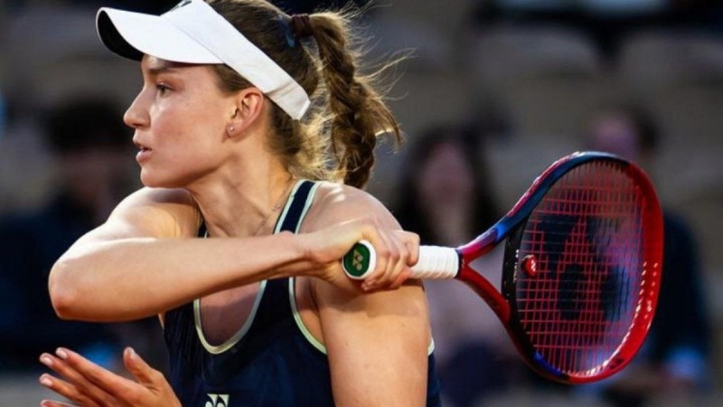 Швёнтек сравнила Рыбакину с Синнером