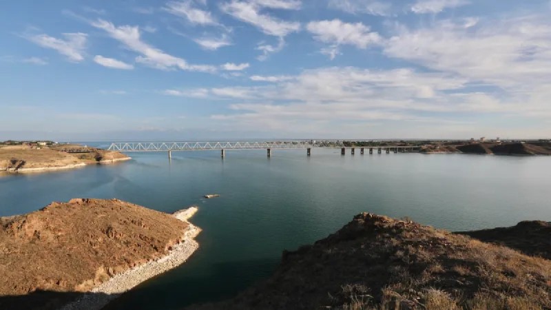 Мальчика убило током на Капшагайском водохранилище