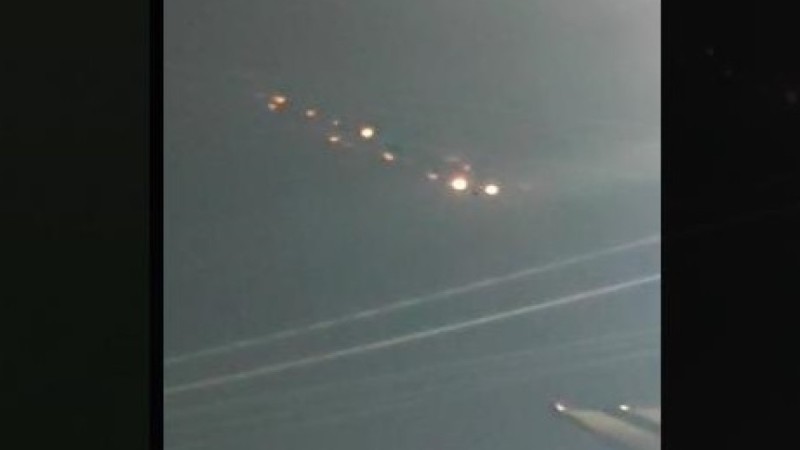 НЛО? Загадочные огни заметили в небе Астаны