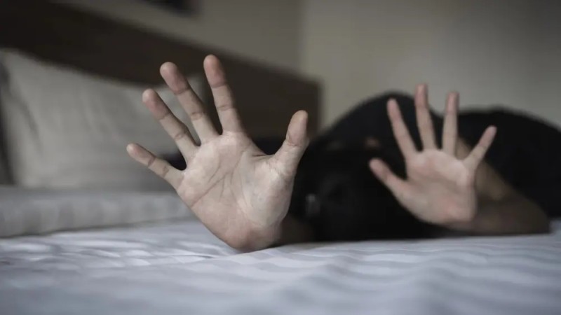 Сексуального маньяка из Китая обвинили в 22 изнасилованиях в Германии