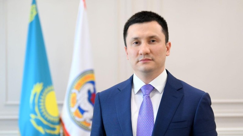 Выпускник американского университета назначен на пост замакима Алматы