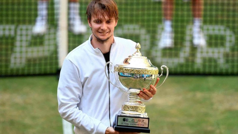 Александр Бублик — чемпион престижного турнира в Галле