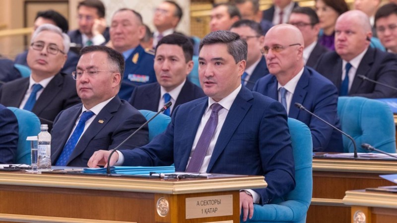 Правительство вынуждено разгребать многолетние проблемы в экономике – премьер