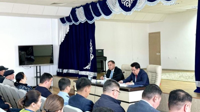 Фейк о встрече с акимом Атырау вызвал переполох среди горожан