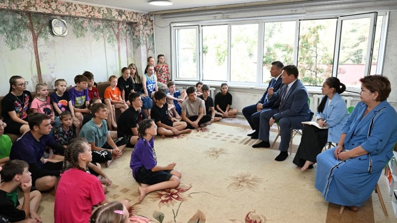 Комиссия администрации президента побывала в детском доме «Баганашыл»