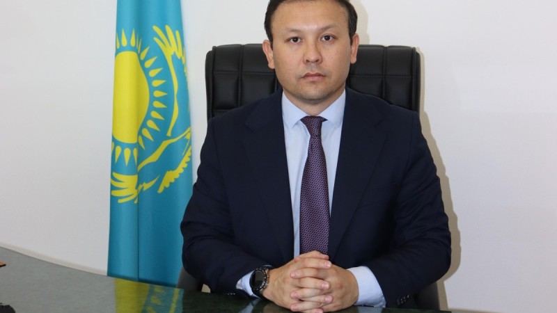В Актау новым замакима города стал журналист Бекзат Жусип