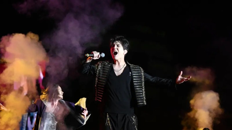 Димаш стал народным артистом Кыргызстана