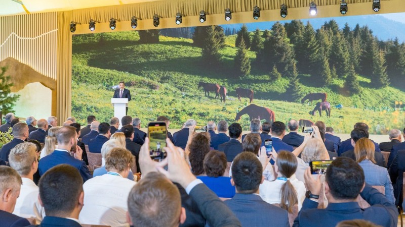 Спасение Каспия и Арала, инициатива "Таза Қазақстан": о чем говорил премьер на экологической конференции