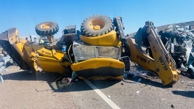 10 человек погибли в двух ДТП с участием дорожной техники в Казахстане