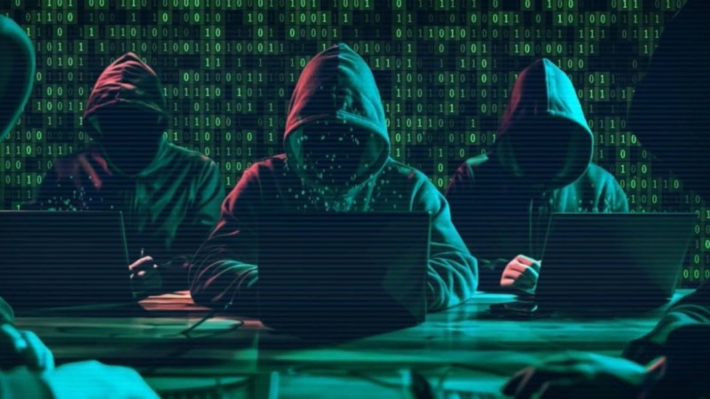 В Казахстане введена ответственность за передачу банковских реквизитов третьим лицам