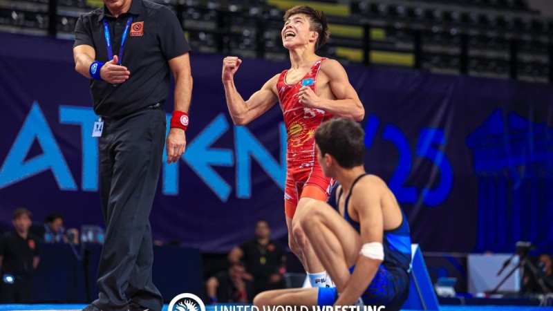 Казахстанец стал победителем юношеского чемпионата мира по греко-римской борьбе