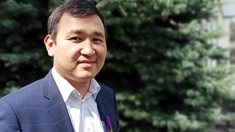 Асет Матаев подвергся групповому нападению, ему проломили голову – адвокат