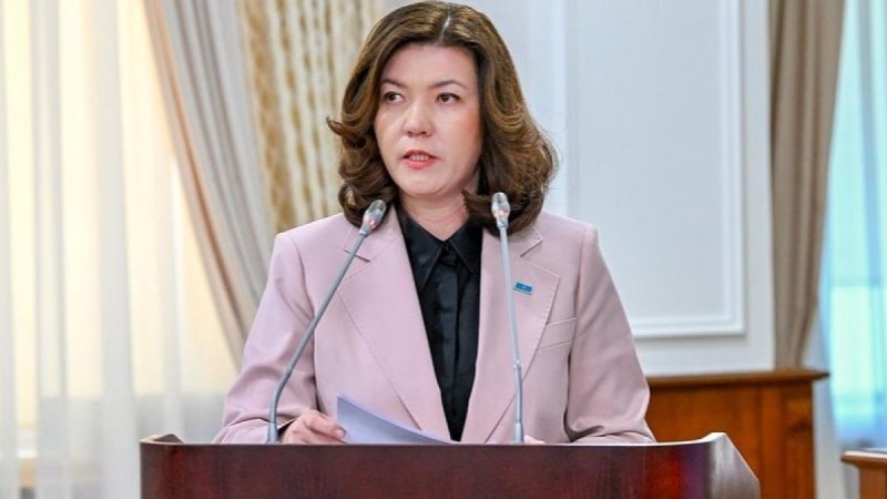 Сулейменова переназначена на пост министра просвещения