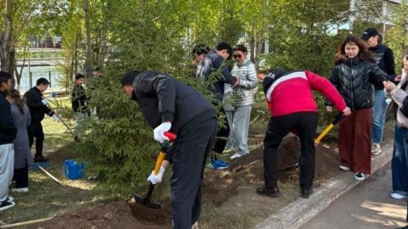 Масштабный экологический месячник "Таза Қазақстан" продолжается в Астане