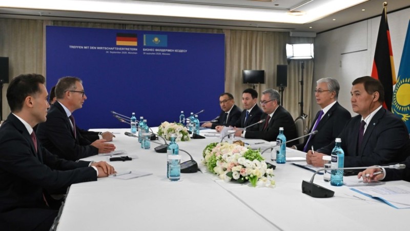Казахстан намерен расширить сотрудничество с Siemens – Токаев провел встречу в Германии