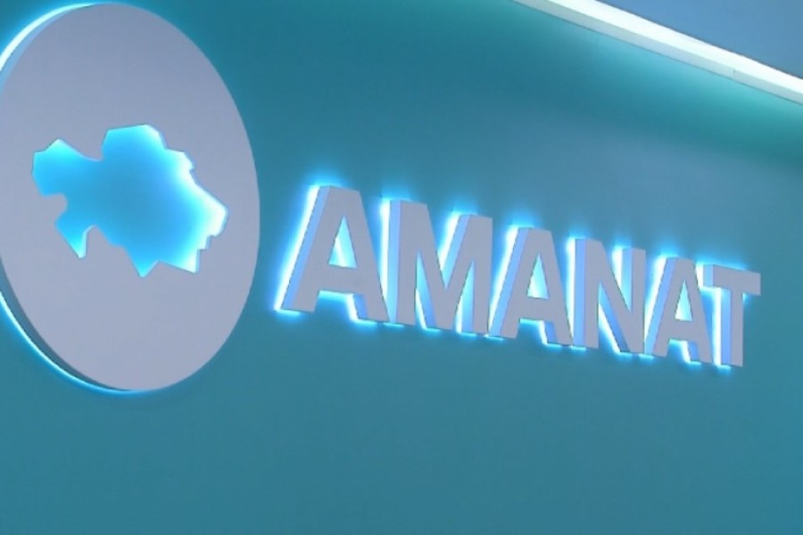 В AMANAT назвали присоединение к партии «Әділет» логичным этапом политического развития
